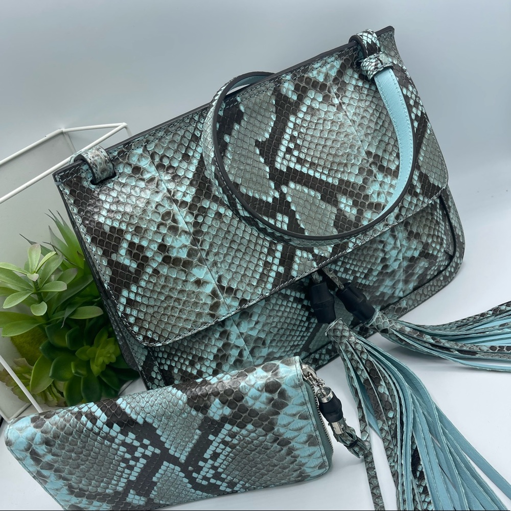 Authentic Gucci Limited Addition - image 2